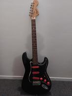 Squier Stratocaster Affinity Series by Fender, Ophalen, Fender, Met versterker, Zo goed als nieuw