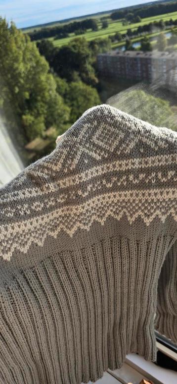 Handgebreide trui | 80% merinowol 20% katoen | maat S/M | li beschikbaar voor biedingen