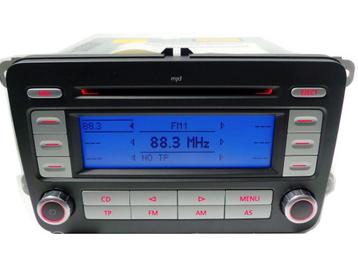 ORIG VW VOLKSWAGEN RCD 300 RADIO GOLF TOURAN CADDY T5 PASSAT beschikbaar voor biedingen