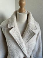 King Louie maat 44 creme witte teddy lange jas 2608, Wit, Maat 42/44 (L), Ophalen of Verzenden, Zo goed als nieuw