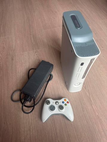 Xbox 360 met toebehoren beschikbaar voor biedingen