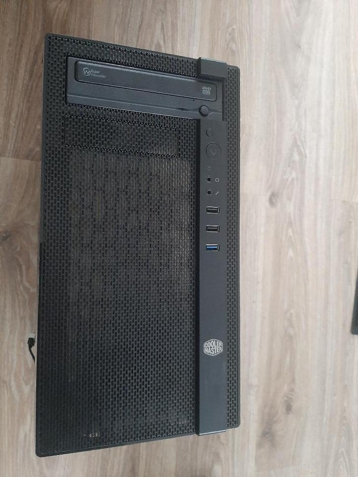Coolermaster desktop met i5 quad core en windows 11, Computers en Software, Desktop Pc's, Zo goed als nieuw, 3 tot 4 Ghz, SSD