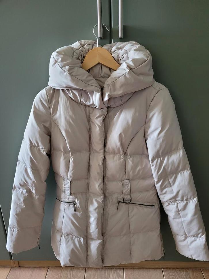 Zara Pufferjas Maat S, Kleding | Dames, Jassen | Winter, Gedragen, Maat 36 (S), Beige, Ophalen of Verzenden