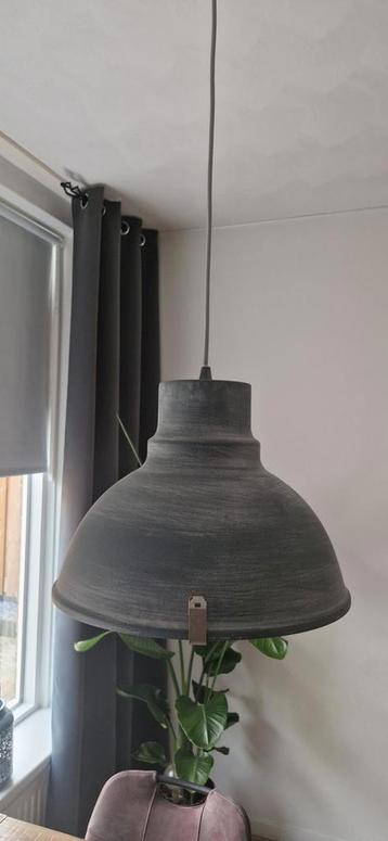 Industriële Grijze Hanglamp - Prachtig! beschikbaar voor biedingen
