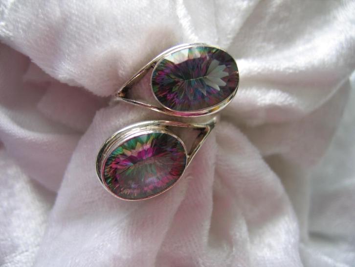 Prachtige Aparte Lange Zilveren Ring met Mystic Topaas, Sieraden, Tassen en Uiterlijk, Antieke sieraden, Ring, Zilver, Met edelsteen