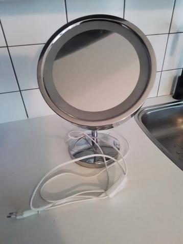 4 Staande Spiegels: Gewoon & Vergroot samen 20 euro  beschikbaar voor biedingen