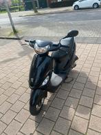 Peugeot V-Clic snor uit 2013, Maximaal 25 km/u, Benzine, Overige modellen, 50 cc