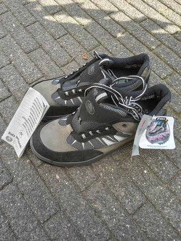 Bata Traxx werkschoenen maat 43 Nieuw!  beschikbaar voor biedingen