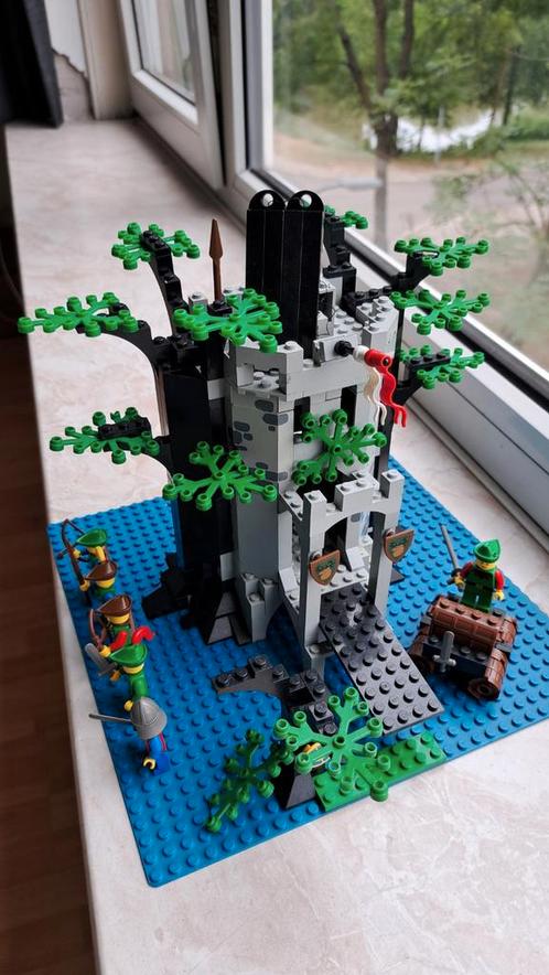 Lego 6077 Forestmen's River Fortress, Kinderen en Baby's, Speelgoed | Duplo en Lego, Gebruikt, Lego, Complete set, Ophalen of Verzenden