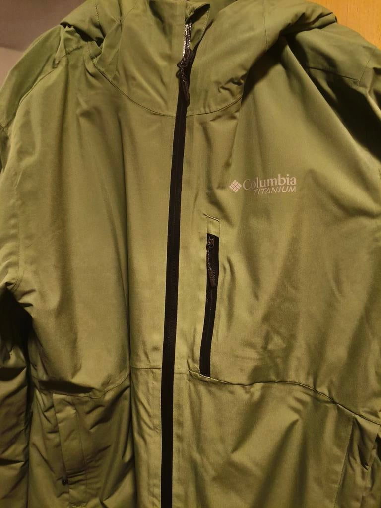 Columbia Titanium Jacket, Ophalen, Zo goed als nieuw, Maat 52/54 (L), Groen