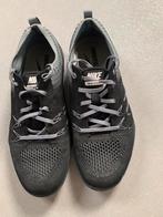 Nike Focus Flyknit schoenen maat 38,5, Kleding | Dames, Ophalen of Verzenden, Zo goed als nieuw, Sneakers of Gympen