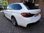 BMW 5-serie Touring 520d High Executive M Pakket / Leder / P, Automaat, Achterwielaandrijving, Euro 6, Wit