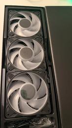 ARCTIC P12 Pro A-RGB (3 Pack), Ophalen of Verzenden, Zo goed als nieuw, Luchtkoeling