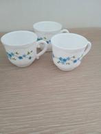 3 arcopal kopjes, Huis en Inrichting, Keuken | Servies, Ophalen of Verzenden, Overige stijlen, Kop(pen) en/of Schotel(s), Glas