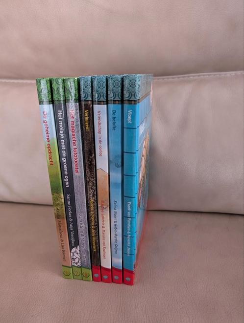 De boekenbakkers - 7 boekjes, Boeken, Kinderboeken | Jeugd | onder 10 jaar, Zo goed als nieuw, Fictie algemeen, Ophalen of Verzenden