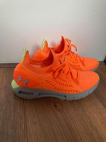 Under Armour Hovr Panthom RN Night oranje sneakers mt 44.5 beschikbaar voor biedingen