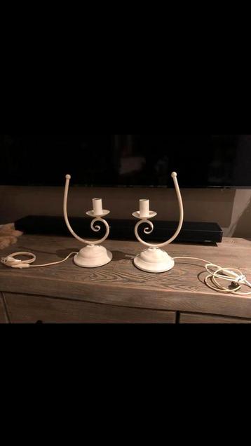 2 aparte tafellampen tafellamp landelijk brocant beschikbaar voor biedingen