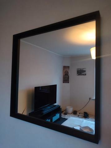 Zwarte Spiegel 65x65 cm beschikbaar voor biedingen