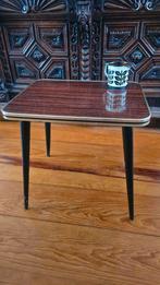 Vintage bijzettafel formica stijl, Ophalen