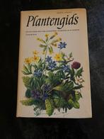 Plantengids Björn Ursing Elsevier, Gelezen, Bloemen, Planten en Bomen, Ophalen of Verzenden, Elsevier