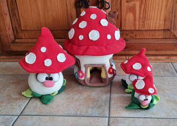 Gehaakte set paddestoelen  beschikbaar voor biedingen