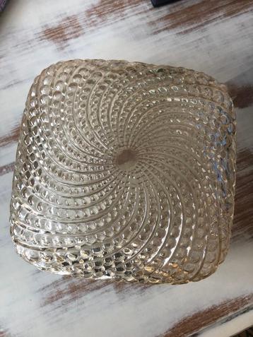 Prachtige Vintage glazen kleine Plafoniere  beschikbaar voor biedingen