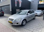 Kia Cee'd 1.6 X-tra 2e Eigenaar! Trekhaak Airco NAP APK, Auto's, Gebruikt, 1591 cc, 4 cilinders, 122 pk