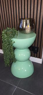 Prachtige groene bijzettafel, Minder dan 55 cm, Zo goed als nieuw, Rechthoekig, Ophalen