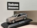 Mercedes-Benz E-Klasse Combi W211 - 1:43 Minichamps dealer, Hobby en Vrije tijd, Modelauto's | 1:43, Auto, Ophalen of Verzenden