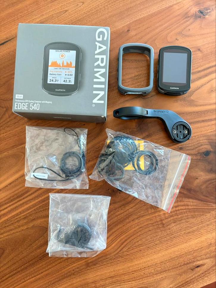 Garmin edge 540 solar (zgan), Fietsen en Brommers, Fietsaccessoires | Fietscomputers, Zo goed als nieuw, GPS, Ophalen of Verzenden