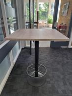 Strakke statafel in lichte eiken kleur 80x80 cm 110 cm hoog, Ophalen, Zo goed als nieuw