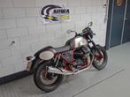 MOTO GUZZI V 7 RACER (bj 2016), 2 cilinders, 744 cc, Bedrijf, Sport