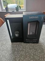 Moderne Zwarte Buitenlamp met Sensor, Huis en Inrichting, Lampen | Wandlampen, Ophalen of Verzenden, Nieuw, Metaal, Modern