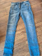 Jewelly spijkerbroek maat M met stretch, Blauw, Nieuw, W30 - W32 (confectie 38/40), Jewelly