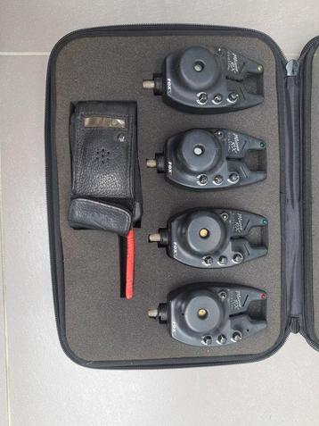 Fox Rx schuine tekst 4+1 beschikbaar voor biedingen