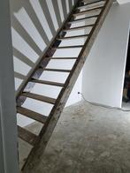 Degelijke houten bouwtrap / klustrap 14 treden ca. 3m, Doe-het-zelf en Verbouw, Ladders en Trappen, Ophalen, Gebruikt, Trap, 2 tot 4 meter