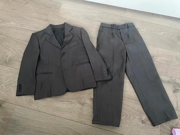 kinderkostuum/kinder pak kostuum maat 104, Kinderen en Baby's, Kinderkleding | Maat 104, Zo goed als nieuw, Jongen, Setje, Ophalen of Verzenden