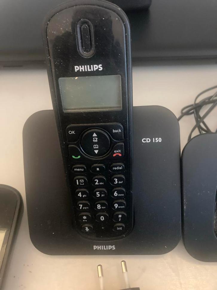 Philips CD150 DECT Telefoon met 2 Handsets & Basisstations, Telecommunicatie, Vaste telefoons | Handsets en Draadloos, Gebruikt