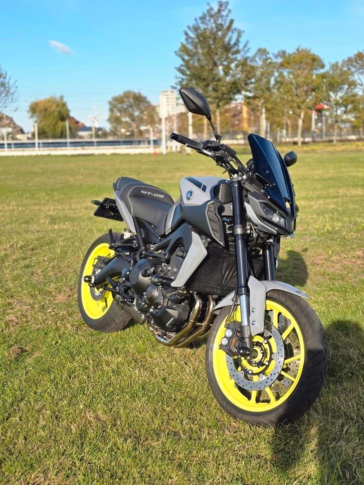 Bomvolle Yamaha MT-09 , 11300km 2017, Motoren, Motoren | Yamaha, Bedrijf, Naked bike, meer dan 35 kW, 3 cilinders, Motorrijbewijs A