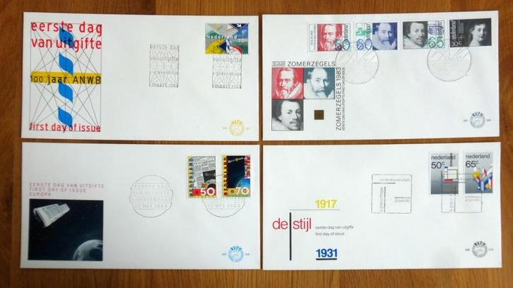 Eerstedagenveloppen nummer 207 tot en met 243, Postzegels en Munten, Postzegels | Eerstedagenveloppen, Onbeschreven, Nederland