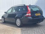 Volvo V50 1.8 Elite Trekhaak Airco Cruise Onderhouden NAP!, 65 €/maand, Gebruikt, 4 cilinders, 1796 cc