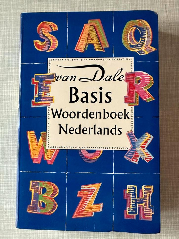 Vsn Dale Basis Woordenboek Nederlands, Boeken, Woordenboeken, Zo goed als nieuw, Nederlands, Van Dale, Ophalen of Verzenden
