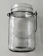 Glazen pot met hengsel Jardin Est. 1946 13,8cm x 8cm, Ophalen of Verzenden, Nieuw, Glas, Pot, Bus of Blik