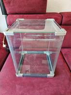 Leuk cubus aquarium voor bv garnalen, Dieren en Toebehoren, Ophalen, Gebruikt, Leeg aquarium