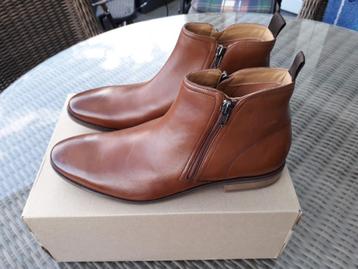 Clarks schoenen “Stanford Zip” maat 43 NIEUW in doos beschikbaar voor biedingen