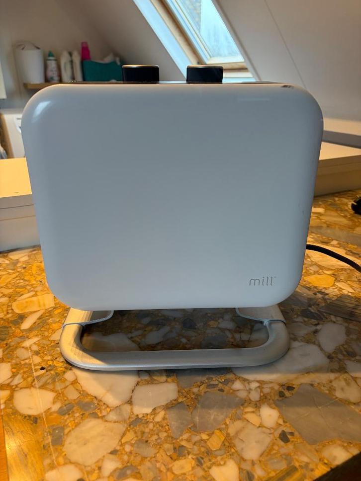 Elektrische verwarming Mill, Doe-het-zelf en Verbouw, Verwarming en Radiatoren, Zo goed als nieuw, Overige typen, 800 watt of meer