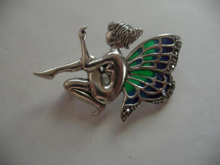 Een mooie Zilveren Elf Vlinder Broche met Glas Emaille, Sieraden, Tassen en Uiterlijk, Antieke sieraden, Broche, Zilver, Verzenden