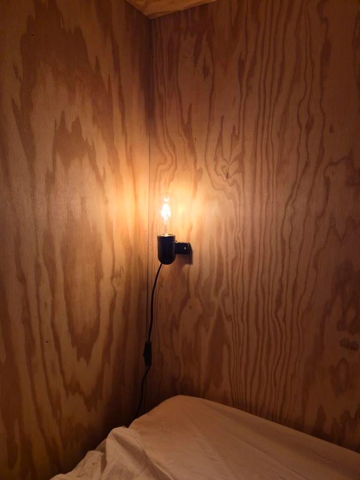 4x Karwei Nanna Wandlampen - Zwart (setprijs), Huis en Inrichting, Lampen | Vloerlampen, Zo goed als nieuw, Minder dan 100 cm