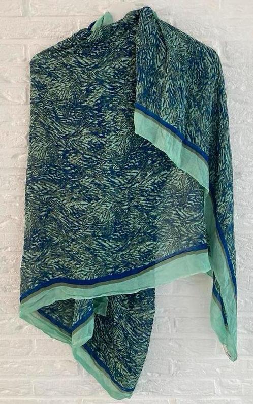 Prachtige SJAAL omslagdoek sarong pareo van Sandwich, Kleding | Dames, Mutsen, Sjaals en Handschoenen, Zo goed als nieuw, Sjaal