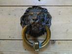 Zware bronzen deurklopper in de vorm van een leeuw, Antiek en Kunst, Ophalen of Verzenden, Brons